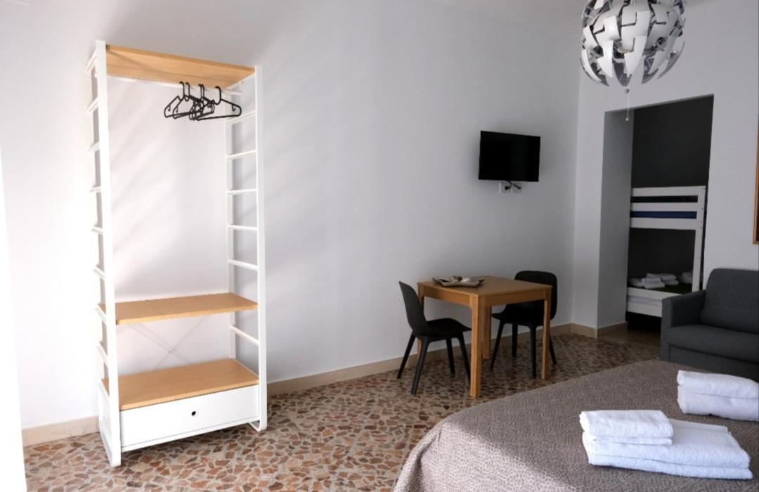 Sole & Luna Guest House Bari Ngoại thất bức ảnh